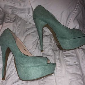 Charlotte Russe teal high heels - size 9
